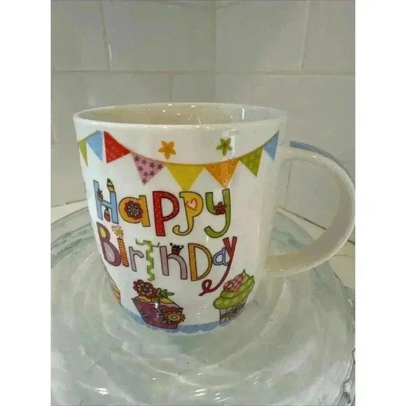 "HAPPY BIRTHDAY" Coffee Mug Cup Gift Cupcakes Ceramic New With Tags! - Picture 8 of 11